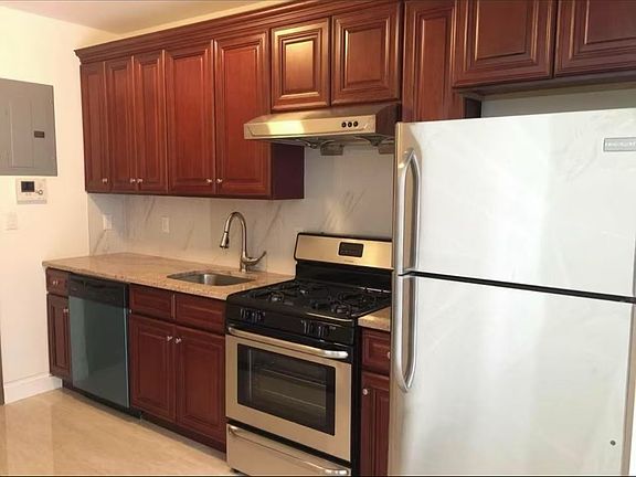 4th image of 132-15 41st Ave #5B