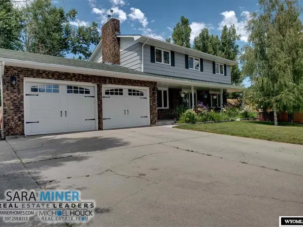 136 Sherwood Cir, Casper, WY 82609
