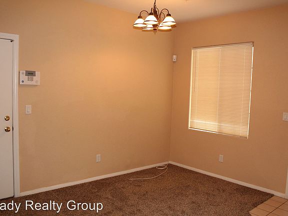 3rd image of 612 White Shark Ct