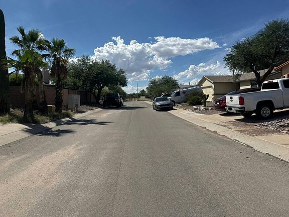 4th image of 2645 W Sunset Rd
