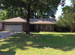 25 Bent Tree Dr, Cabot, AR 72023