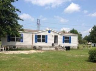 2339 Yarborough Rd, Saint Pauls, NC 28384