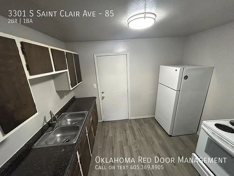 3301 S Saint Clair Ave #85 — Photo 3