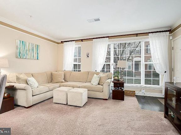 5th image of 22940 Spicebush Dr #1371