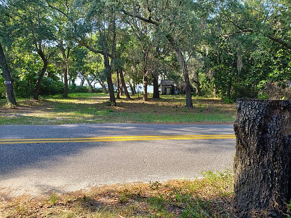 2nd image of 4618 Hickory Shores Blvd