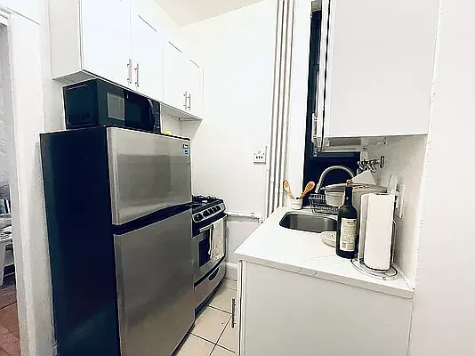 Rented by Ovation Properties, LLC | media 9