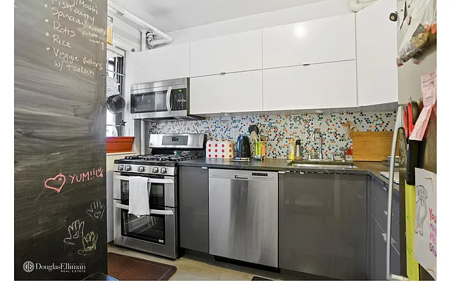 Sold by Douglas Elliman | media 8