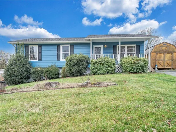 4816 Candlelight Cir, Roanoke, VA 24019