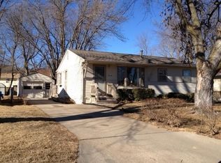 210 Greenhaven Rd, Council Bluffs, IA 51503