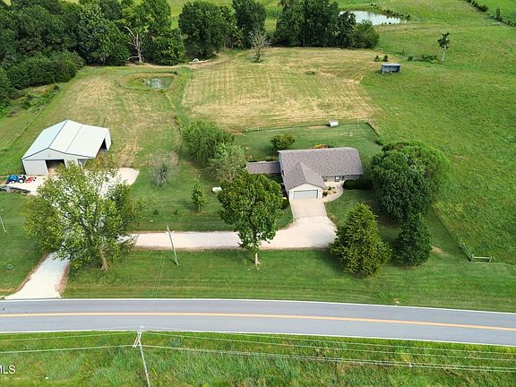 2nd image of 3153 State Highway H