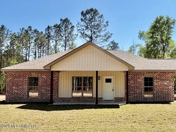 121 Will Thompson Rd, Picayune, MS 39466
