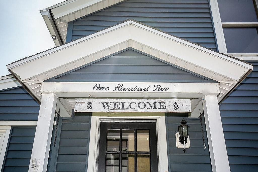 105 Elm St, East Longmeadow, MA 01028 Zillow