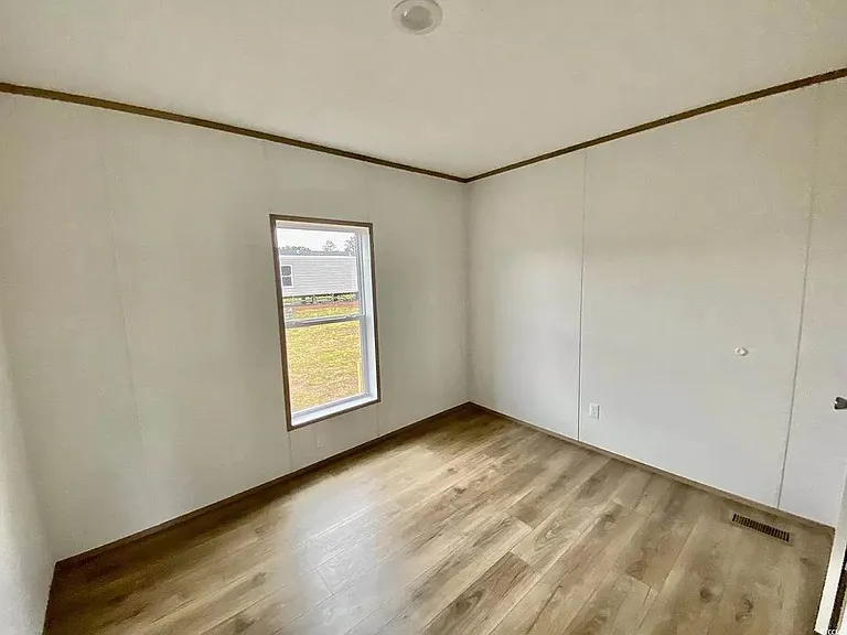 1434 Nathan Dr — Photo 3