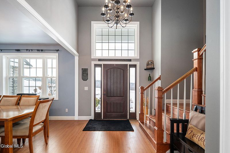 4th image of 303 Kilts Road