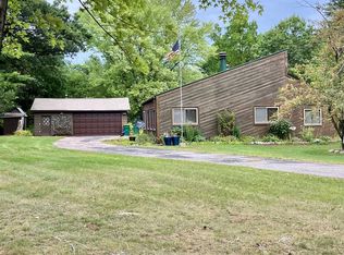 E656 Mynard Rd, Waupaca, WI 54981