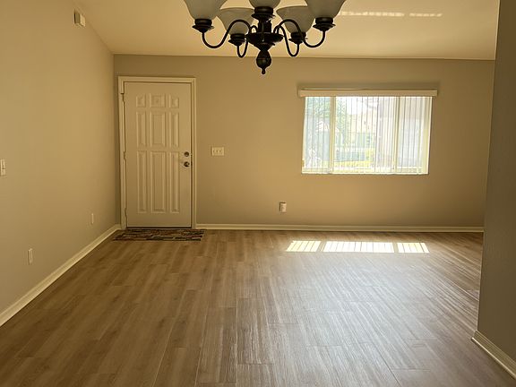 4th image of 6035 SW 98th Street Rd