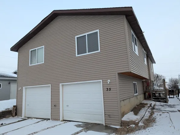 35 4th Ave SE, Dickinson, ND 58601