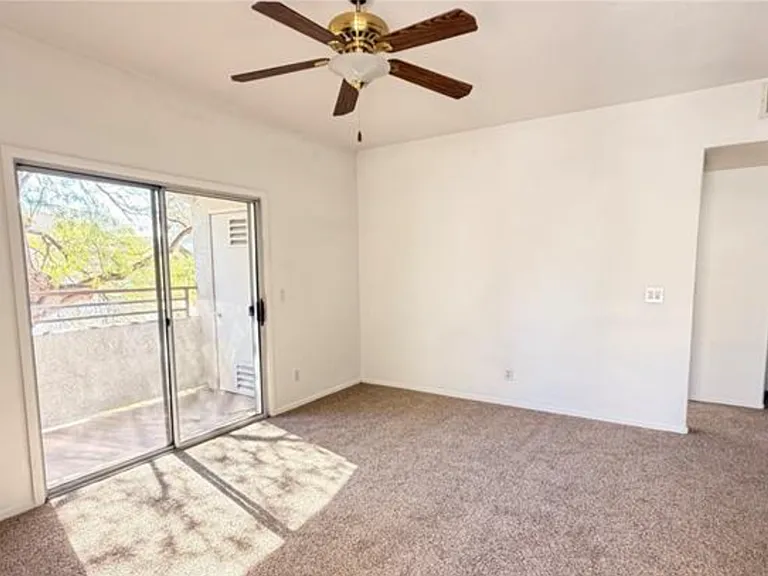 5655 E Sahara Ave #2046 — Photo 6