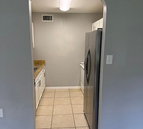 5th image of 3630 Fish Hook Ln #Lane2b
