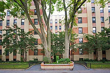 Sold by Warren Lewis Realty