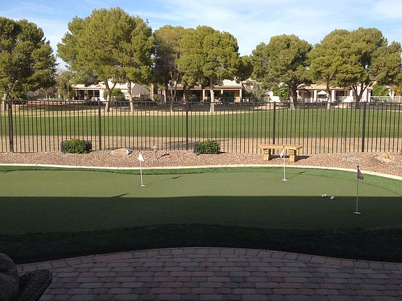 Back Yard/Putting Green