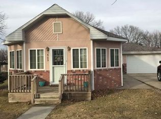 605 Main St, Doon, IA 51235