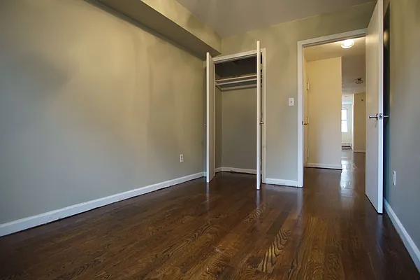 Rented by Lofts and Flats LLC | media 32