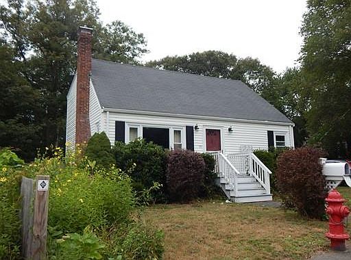 2nd image of 19 Rockwood St