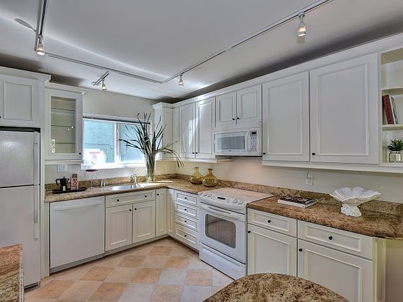 5th image of 4096 17th St