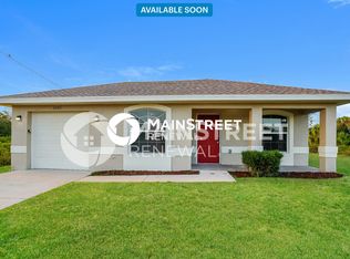3203 34th St SW, Lehigh Acres, FL 33976