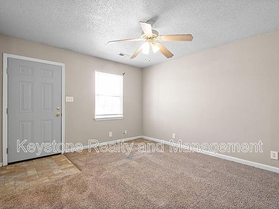 5th image of 1375 Thompsonville Ln APT 49