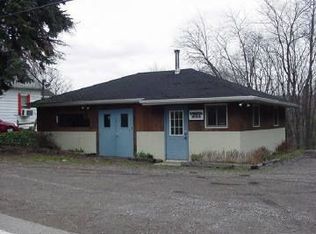 20476 Alden St, Meadville, PA 16335
