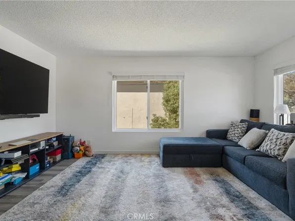 5518 Dobbs St APT 10, Los Angeles, CA 90032
