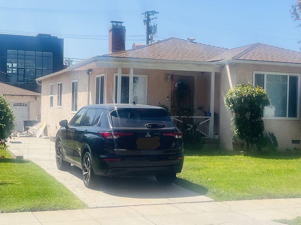 2nd image of 3202 Urban Ave