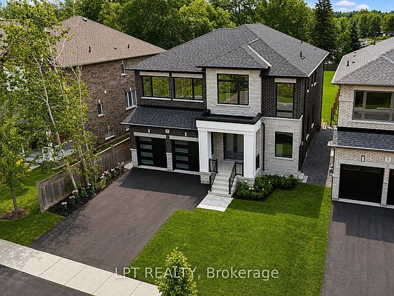 2nd image of 7 Richmond Park Dr