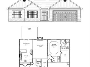303 Strut Ln, Richlands, NC 28574