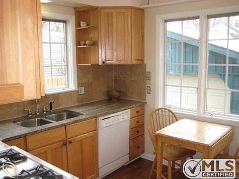 117 Mapleton 002-001.jpg