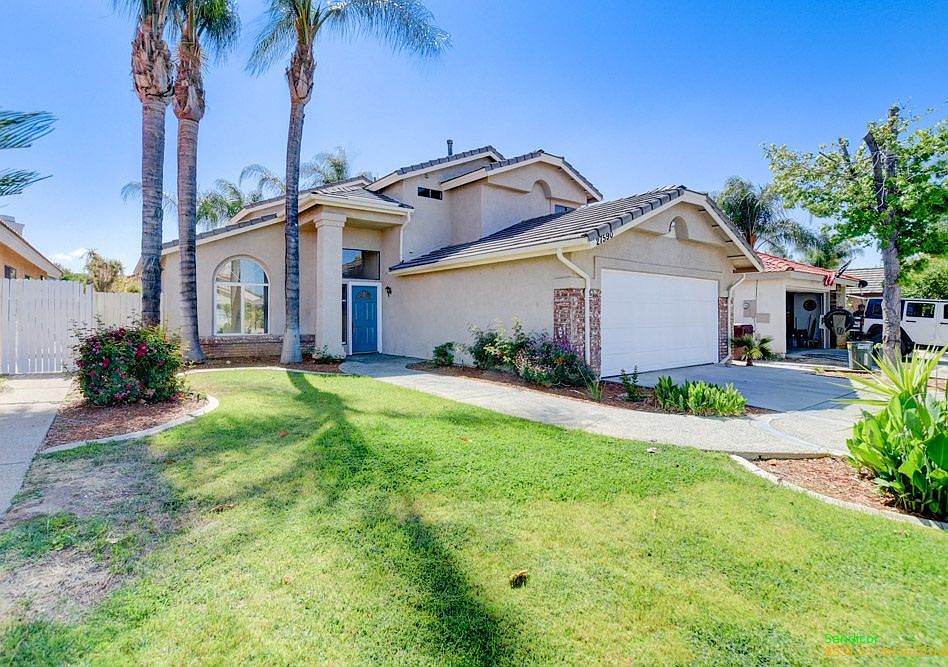 1st image of 27590 Avenida Halago
