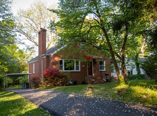 11428 Mapleview Dr, Silver Spring, MD 20902