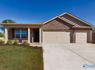 101 Tobin Ln, Hazel Green, AL 35750