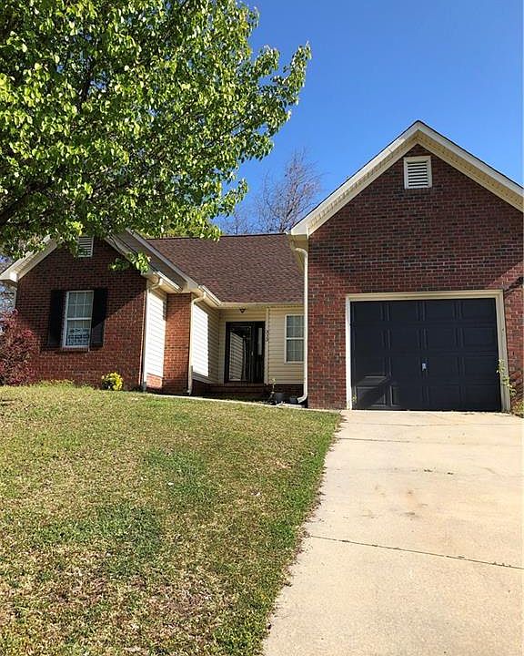 1st image of 313 Nettletree Ln