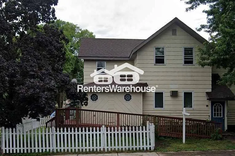 604 N High St — Photo 11