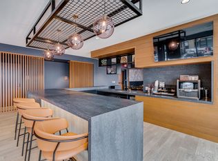 Pivot Apartments, Saint Paul, MN 55104
