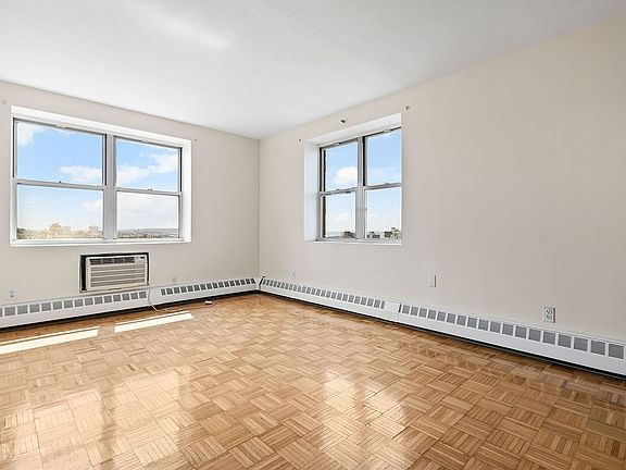 3rd image of 287 Prospect Ave APT 2B