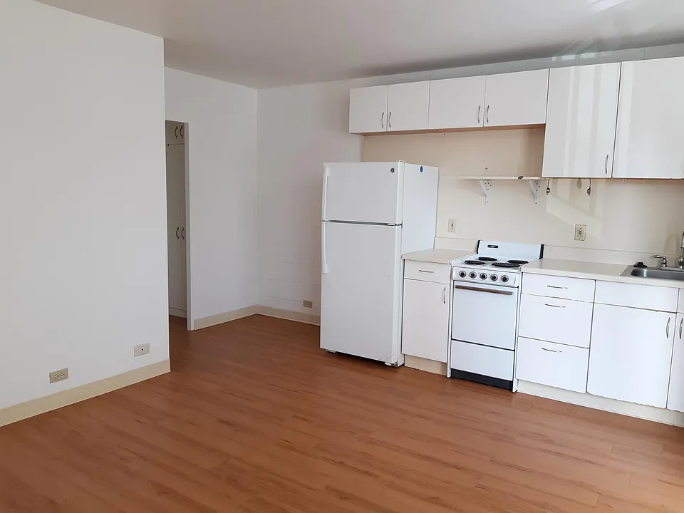 1442 Wilder Ave #5