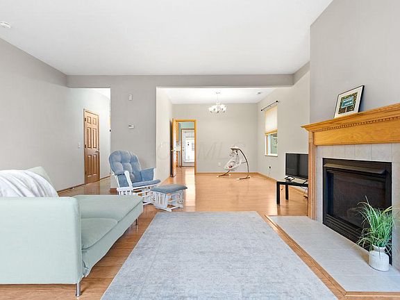 5th image of 3707 Grimes Dr