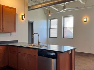 401 Campbell Ave SW UNIT 402, Roanoke, VA 24016