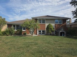 7749 Odell Ave, Bridgeview, IL 60455