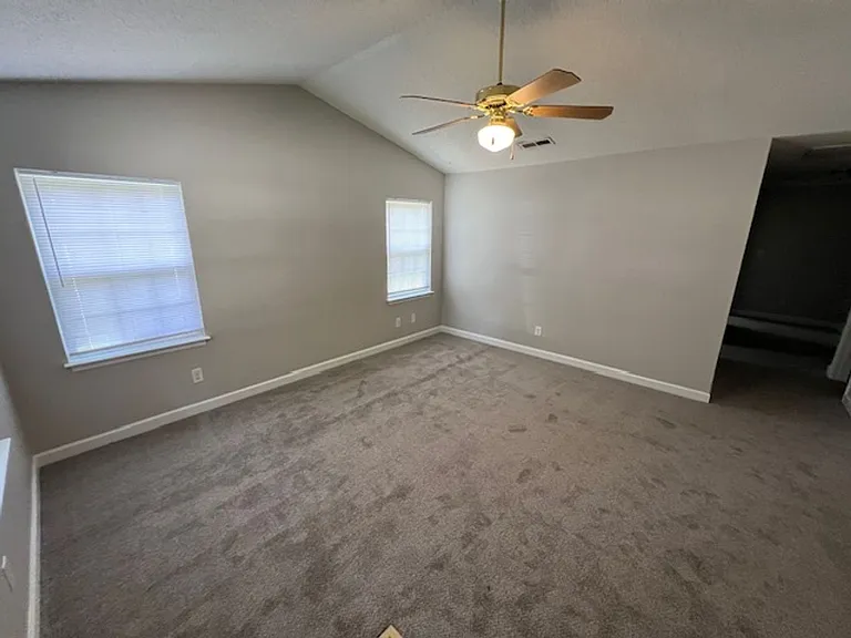 324 Faith Rd — Photo 6