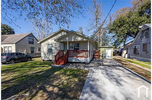 1834 Roberts St Photo 1